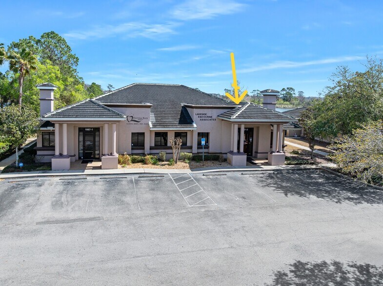 1667 Clyde Morris Blvd, Daytona Beach, FL for lease - Building Photo - Image 1 of 34