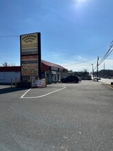 7565-7569 Centreville Rd, Manassas, VA for lease Building Photo- Image 2 of 5