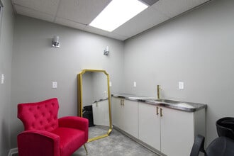 27621 Warren Rd, Garden City, MI for lease Interior Photo- Image 2 of 4