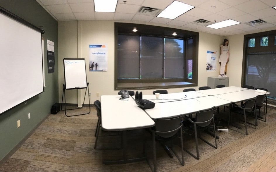 2142 -2160 W Chesterfield Blvd, Springfield, MO for lease - Interior Photo - Image 3 of 15