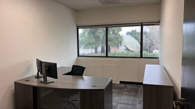 2555 3rd St, Sacramento, CA for lease Interior Photo- Image 2 of 20