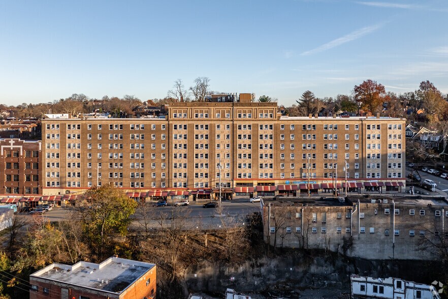 2621-2731 Murray Ave, Pittsburgh, PA à louer - Photo du bâtiment - Image 2 de 5