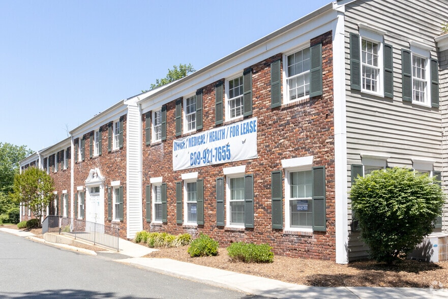 168 Franklin Corner Rd, Lawrenceville, NJ for lease - Building Photo - Image 3 of 11