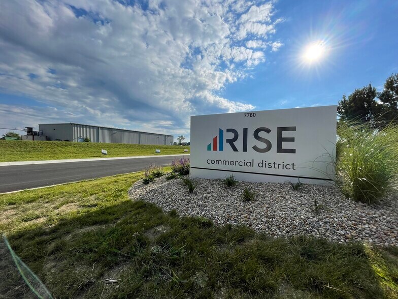 7780 Corporate Blvd, Plain City, OH for lease - Building Photo - Image 2 of 9