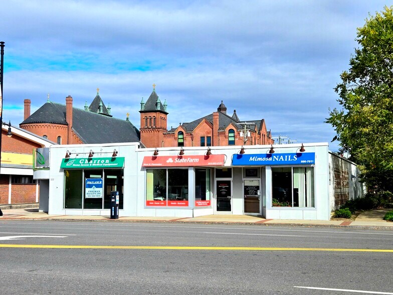 222 Main St, Nashua, NH à louer - Photo du bâtiment - Image 2 de 12