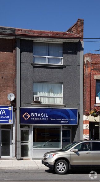 1458 Dundas St W, Toronto, ON à louer - Photo du bâtiment - Image 2 de 2