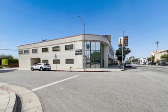 7250 Beverly Blvd, Los Angeles, CA for lease Interior Photo- Image 2 of 2