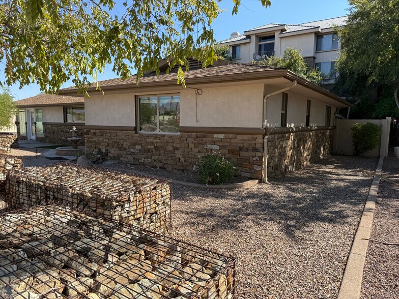 1711-1713 E Colter St, Phoenix, AZ à louer - Photo du bâtiment - Image 2 de 10