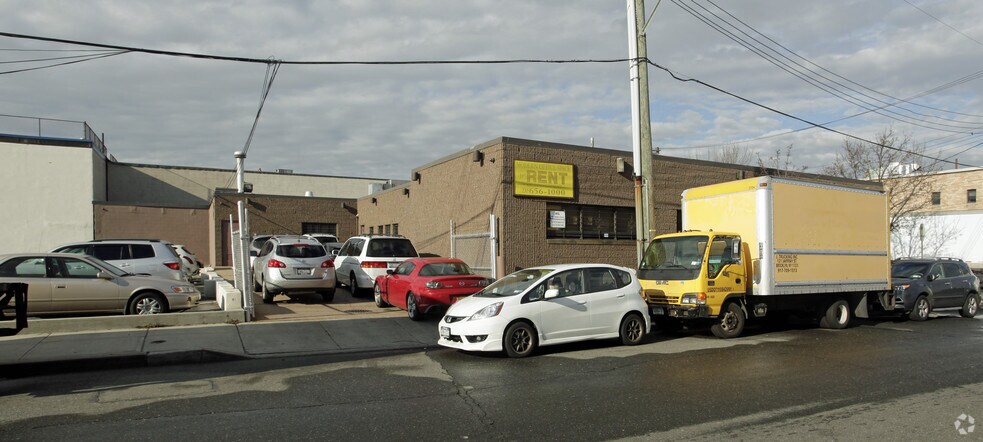 179-30, 149 Ave, Jamaica, NY à louer - Photo du bâtiment - Image 2 de 13