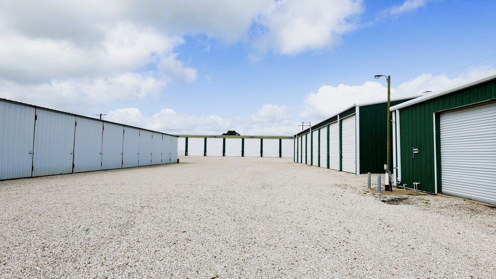5250 TX-185 Hwy, Victoria, TX for sale - Building Photo - Image 3 of 12
