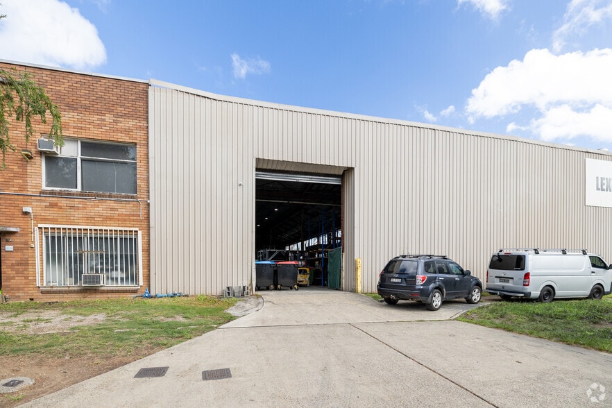 28-32 Exceller Ave, Bankstown for lease - Building Photo - Image 3 of 6