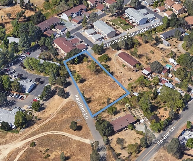 3993 Panther Ln, Diamond Springs, CA for sale - Primary Photo - Image 1 of 4