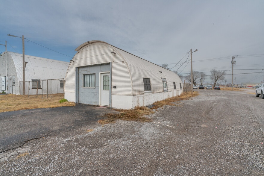 1925 SE 27th St, El Reno, OK à vendre - Photo du bâtiment - Image 3 de 10