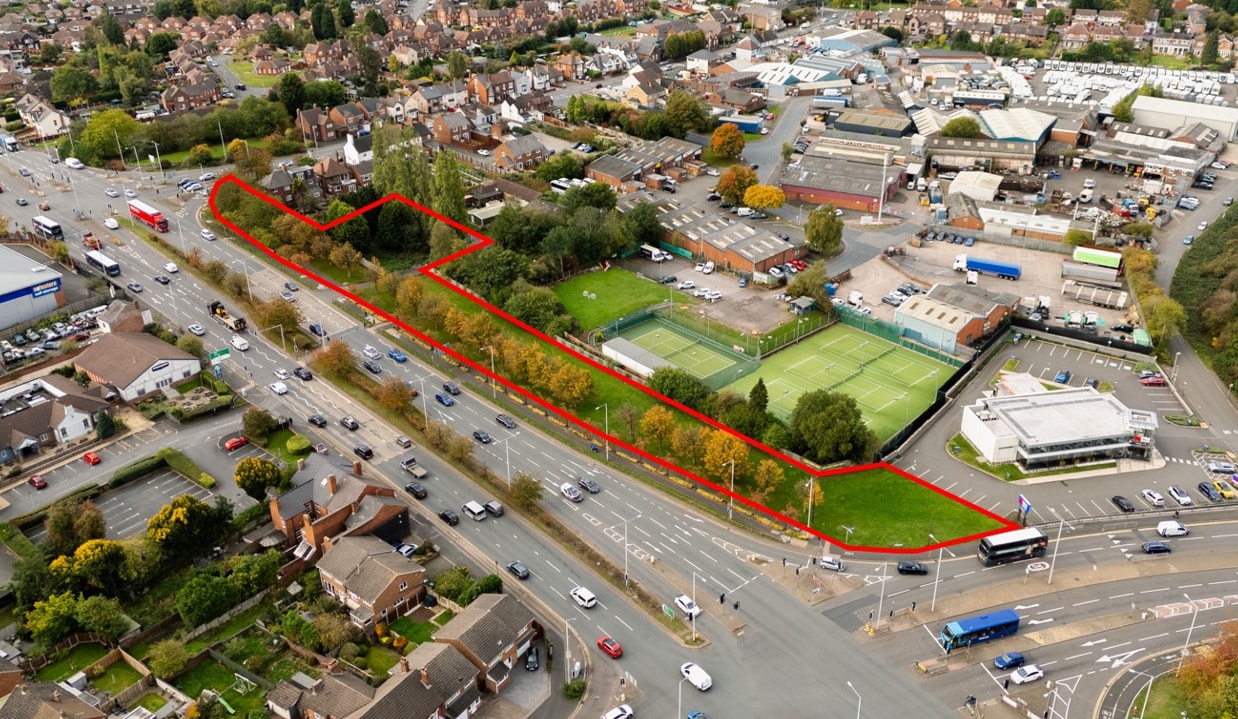 Merry Hl, Brierley Hill for lease Primary Photo- Image 1 of 5