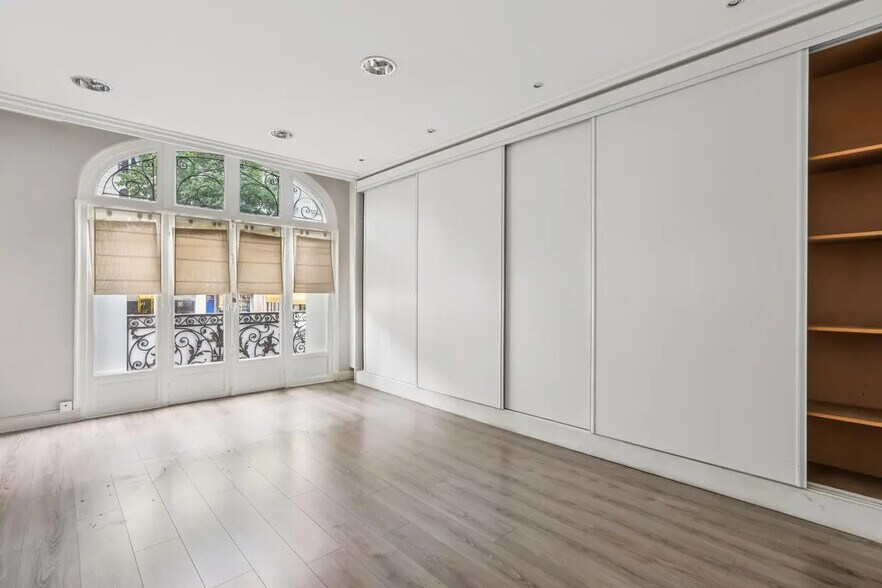 121 Avenue De Villiers, Paris for lease - Interior Photo - Image 3 of 14