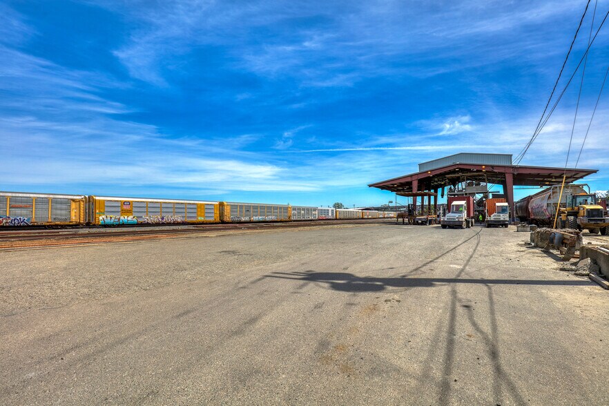 467-517 E 18th St, Tacoma, WA à vendre - Photo du bâtiment - Image 2 de 11