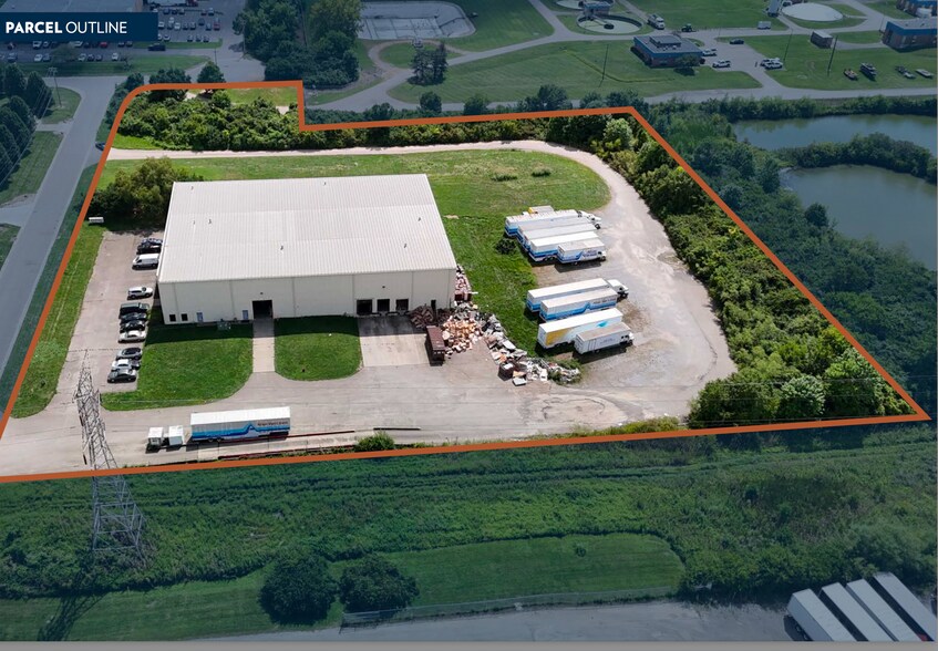 9917 Charter Park Dr, West Chester, OH à vendre - Photo du bâtiment - Image 3 de 8