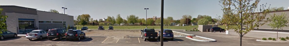 24 Seacliff Dr E, Leamington, ON for sale Primary Photo- Image 1 of 1