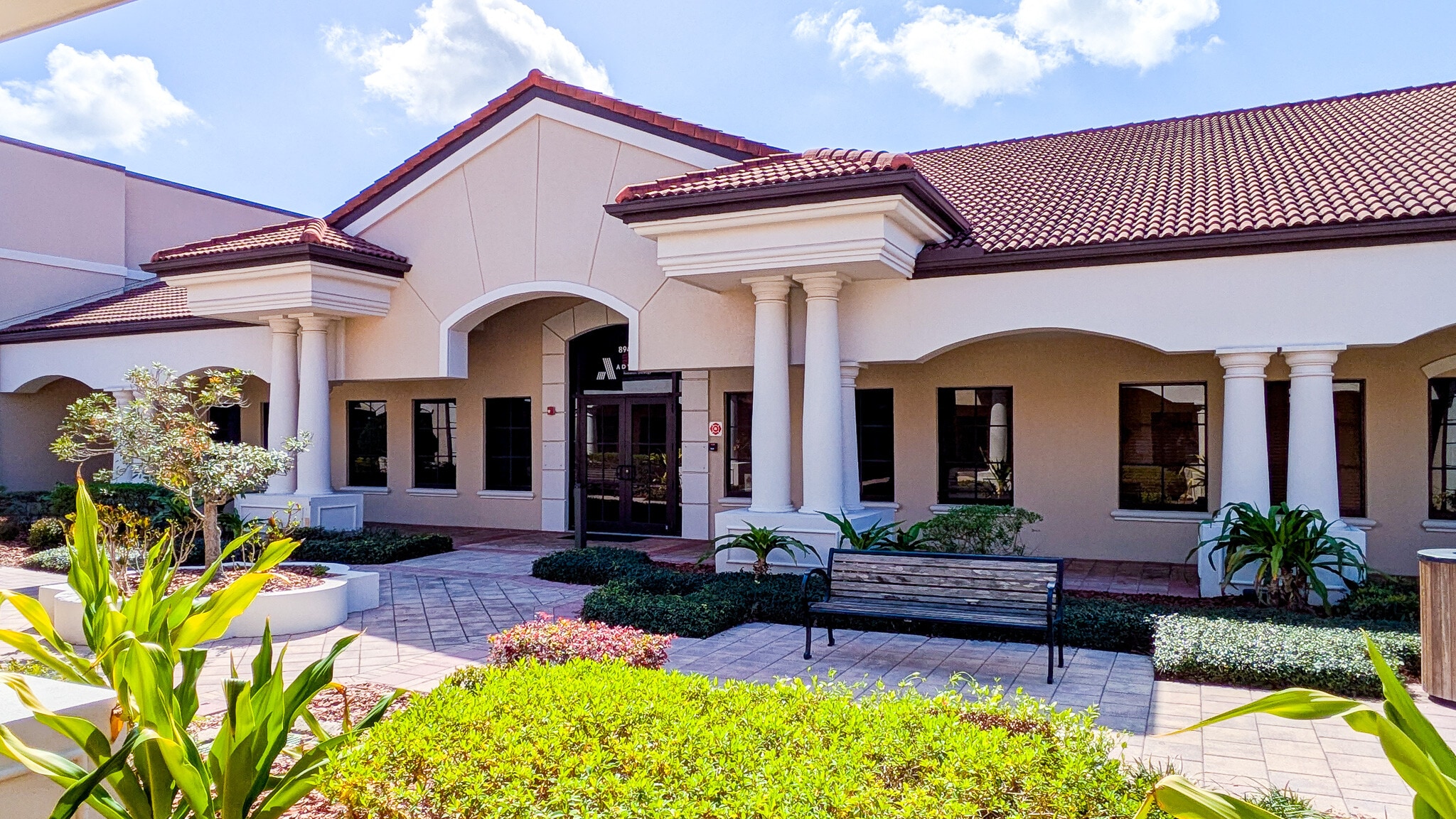 8946 77th Ter E, Lakewood Ranch, FL à vendre Photo principale- Image 1 de 19