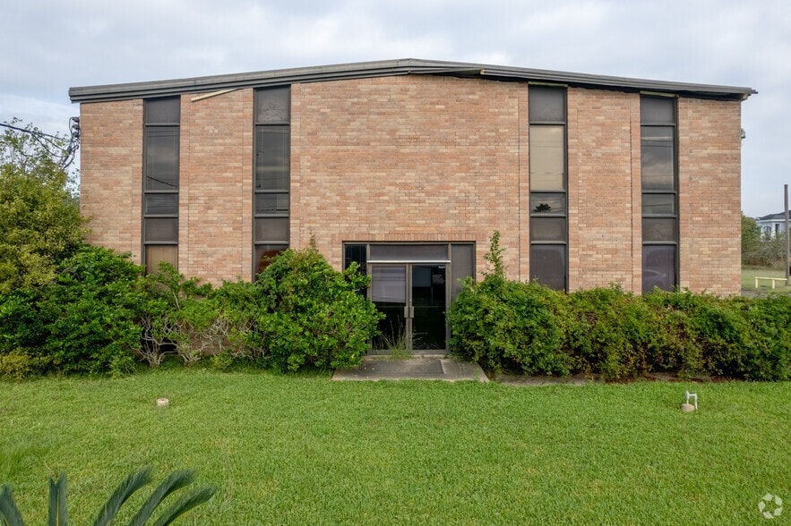1201 W FM 646 Rd, League City, TX for lease - Building Photo - Image 3 of 14