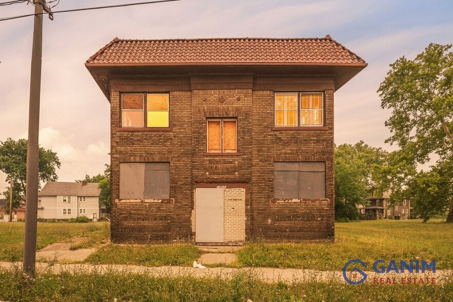 13515 Saint Clair Ave, Cleveland, OH for sale - Building Photo - Image 3 of 41