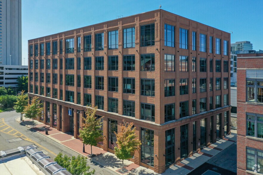 275 Marconi Blvd, Columbus, OH à louer - Photo du bâtiment - Image 2 de 2