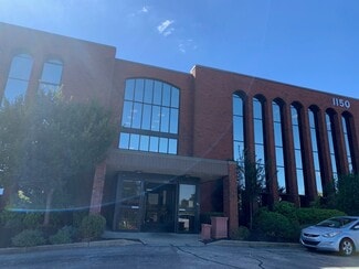 Plus de détails pour 1150 Reservoir Ave, Cranston, RI - Bureau à vendre