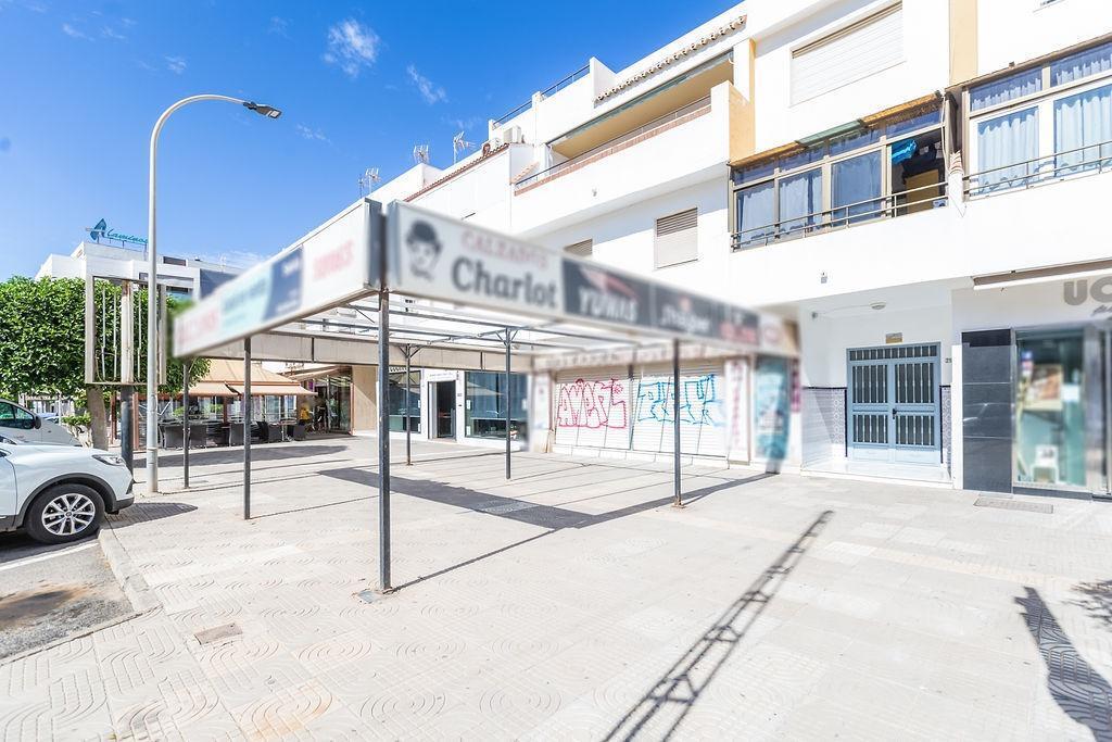 Retail in Roquetas de Mar, Almería for sale Building Photo- Image 1 of 14
