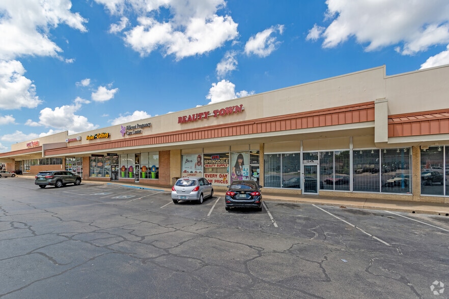 1520-1616 N Lewis Ave, Tulsa, OK for lease - Building Photo - Image 3 of 8