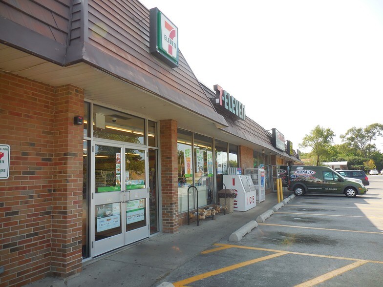 14721-14727 Central Ave, Oak Forest, IL for lease - Building Photo - Image 2 of 13