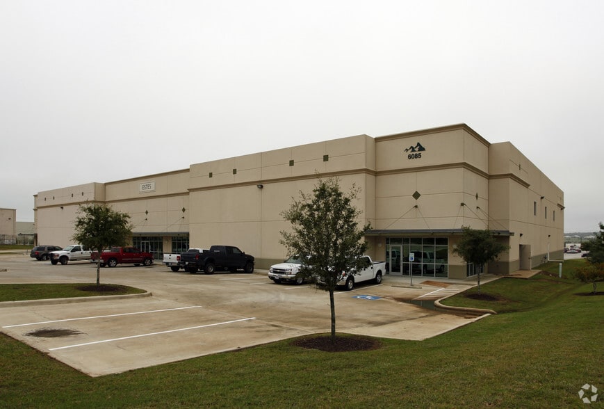6085 Corridor Pky, Schertz, TX for lease - Primary Photo - Image 1 of 7