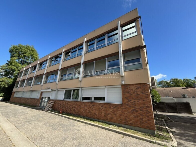123 Rue De Petit Vaux, Épinay-sur-Orge for lease - Building Photo - Image 2 of 12