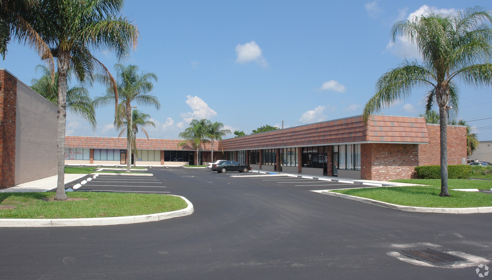 2501 Bristol Dr, West Palm Beach, FL for lease Building Photo- Image 1 of 7