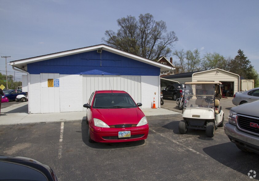 2340 S High St, Columbus, OH à vendre - Photo du bâtiment - Image 2 de 2