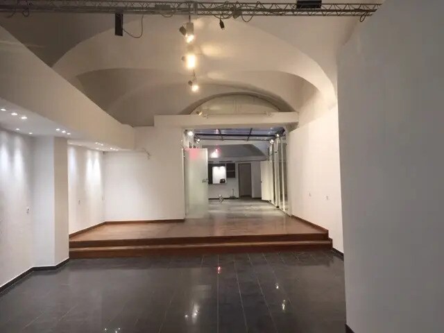 61 Quai Saint Vincent, Lyon for lease - Interior Photo - Image 2 of 17