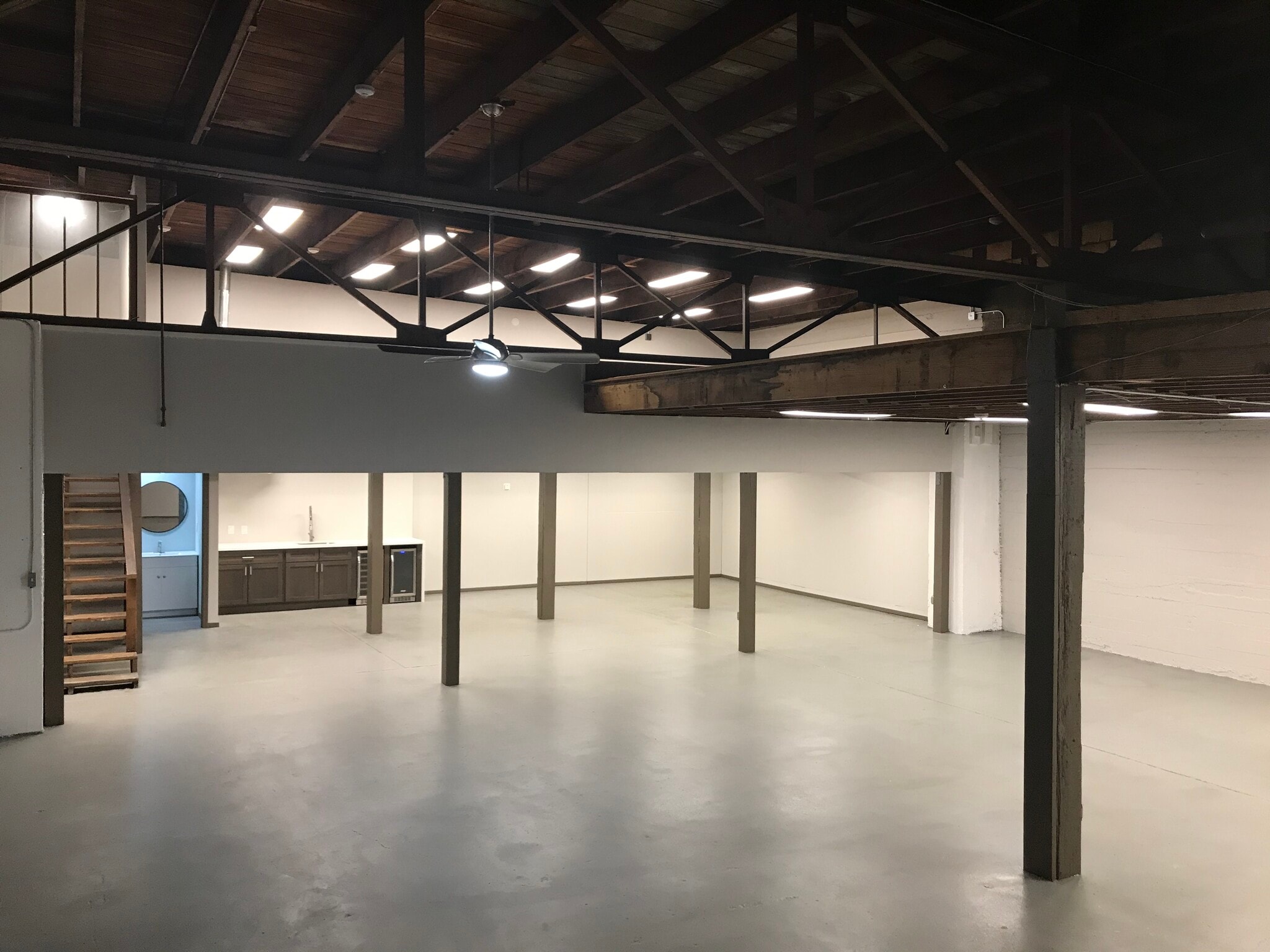 110-112 Spaulding St, San Anselmo, CA for lease Interior Photo- Image 1 of 5