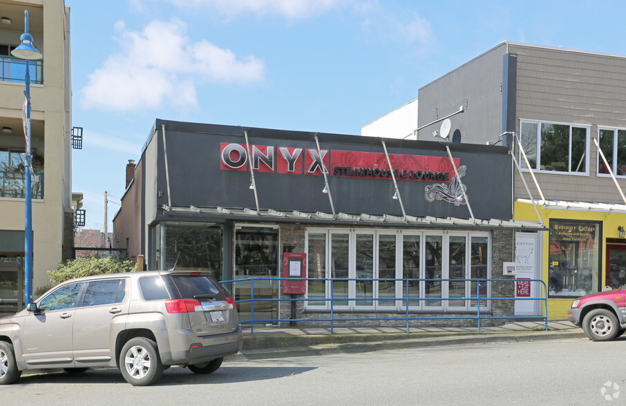 1225 Johnston Rd, White Rock, BC for lease - Primary Photo - Image 1 of 4