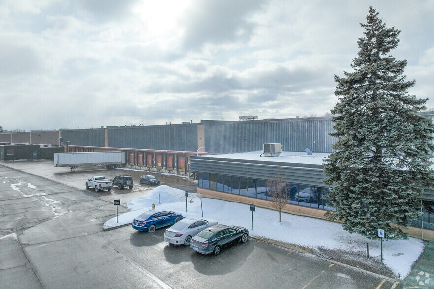 4175 14th Ave, Markham, ON à louer - Photo du bâtiment - Image 2 de 3