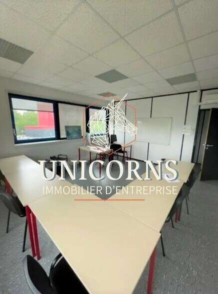 Bureau dans Labège à louer - Photo du bâtiment - Image 3 de 8