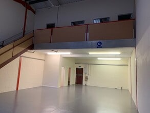 Eastbourne Rd, Westham à louer Photo intérieure- Image 2 de 2