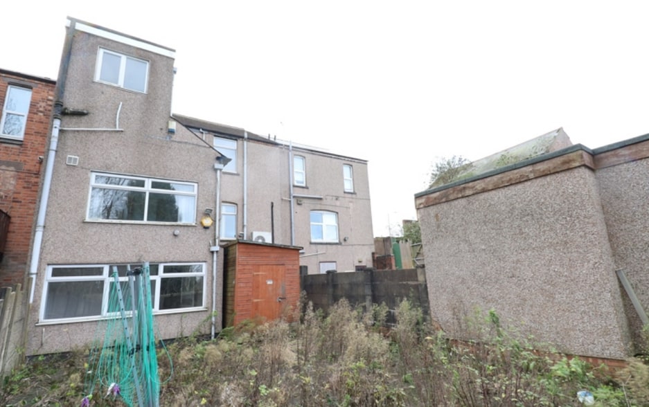 King St, Bedworth for lease - Building Photo - Image 2 of 2