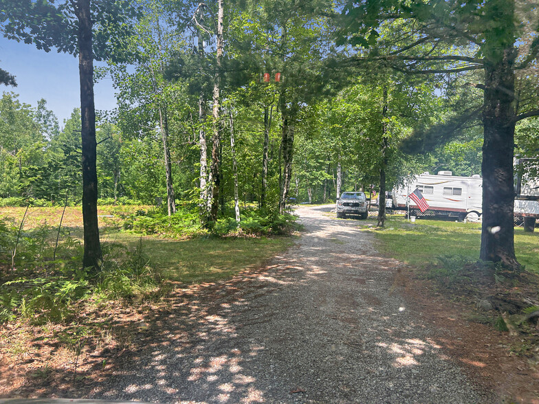 1 Campground Lane, Wolverine, MI à vendre - Photo du b timent - Image 2 de 6