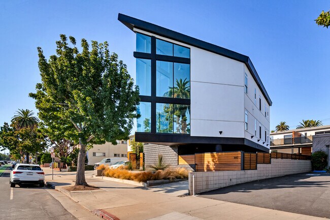 More details for 1447 11th St, Santa Monica, CA - Office for Lease
