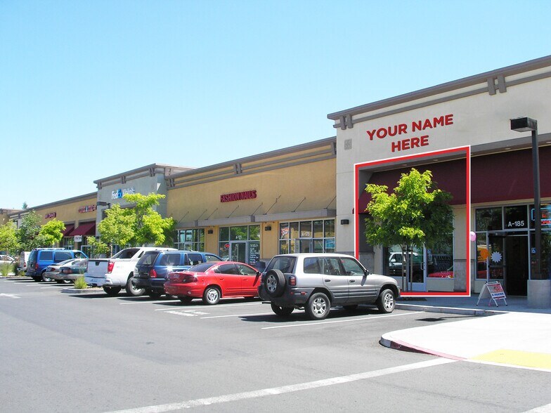 750 Stony Point Rd, Santa Rosa, CA à louer - Photo du bâtiment - Image 1 de 2