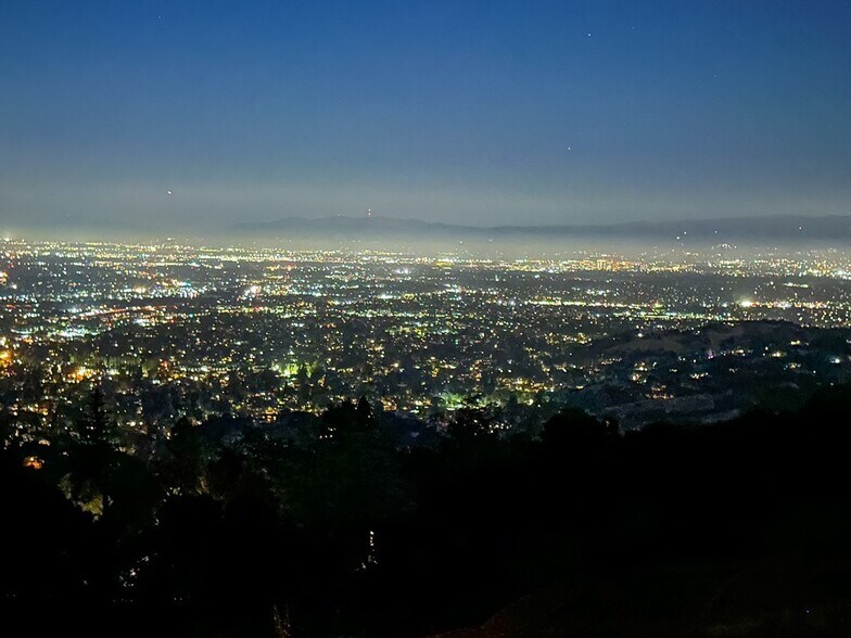 16227 Maya Way, Los Gatos, CA à vendre - Photo du bâtiment - Image 3 de 31