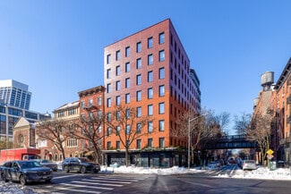 More details for 197 10th Ave, New York, NY - Retail for Lease