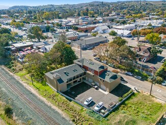 Plus de détails pour 1400 Railroad St, Paso Robles, CA - Bureau, Industriel à louer