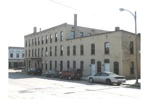 101 W Huron St, Berlin, WI à vendre - Photo du bâtiment - Image 3 de 18