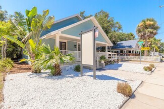 Plus de détails pour 306 Washington St, New Smyrna Beach, FL - Bureau à vendre