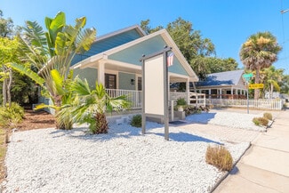 Plus de détails pour 306 Washington St, New Smyrna Beach, FL - Bureau à vendre